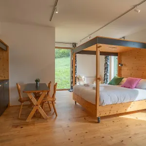 Eko Glamping Kristof Aparthotel Cerklje na Gorenjskem