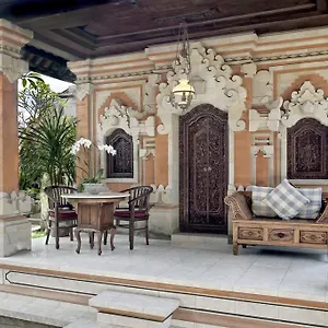 Teja , Ubud Indonésia